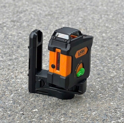 máy cân bằng laser laisai lsg660s 5 tia xanh treo tường
