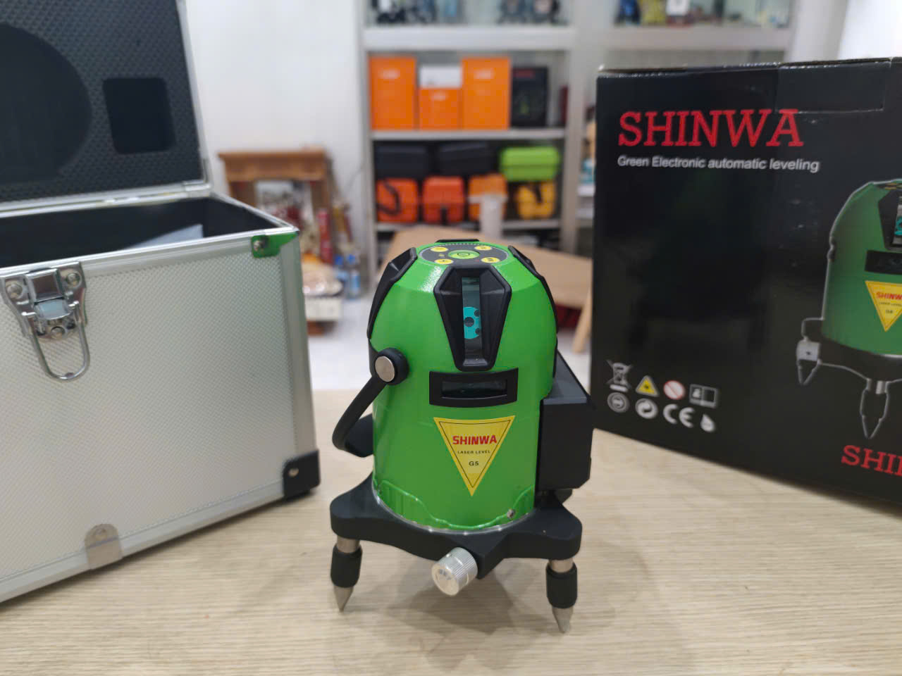 máy cân bằng laser shinwa g5