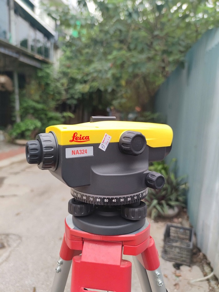 máy thủy bình leica na324