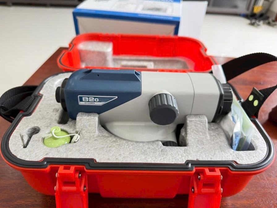 máy thuỷ bình sokkia b20